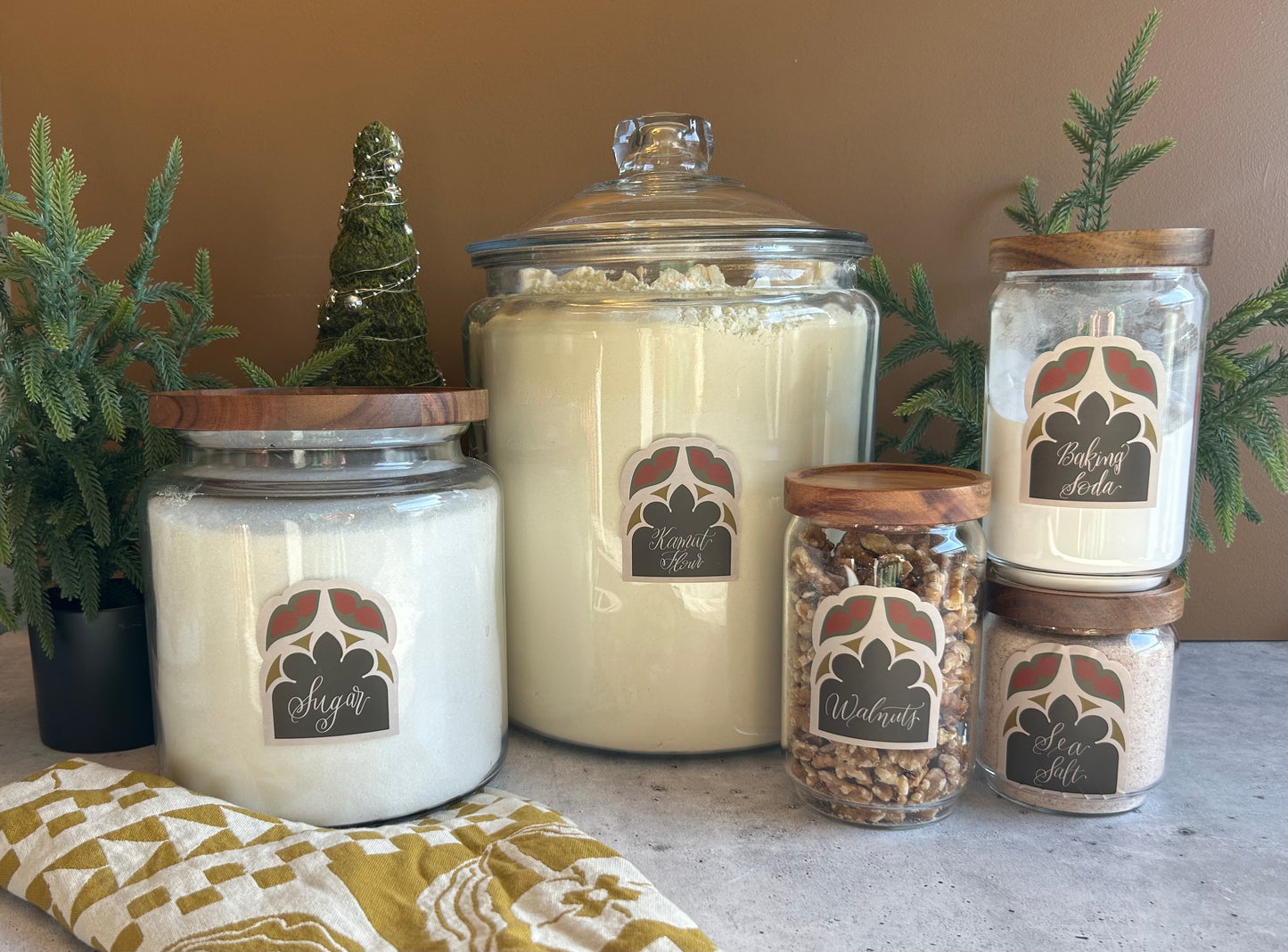 Chelsea Arch Marigold